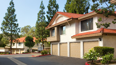 Country Oaks Apartments