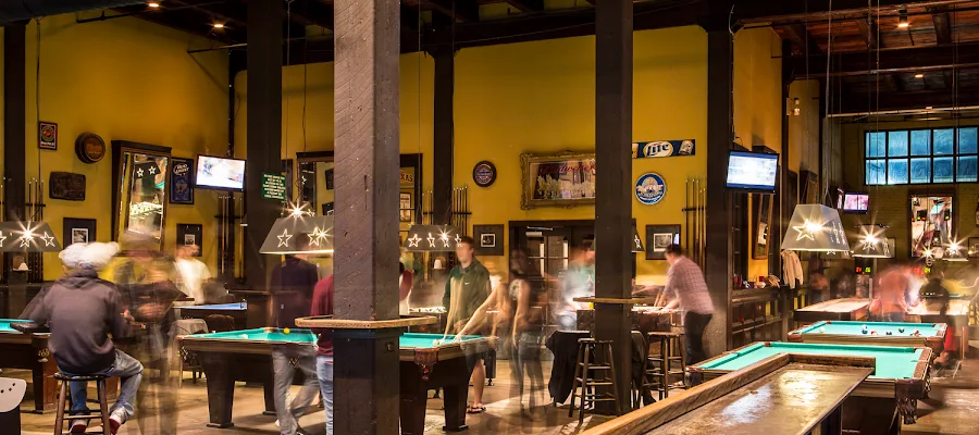 Cricket's Draft House & Grill