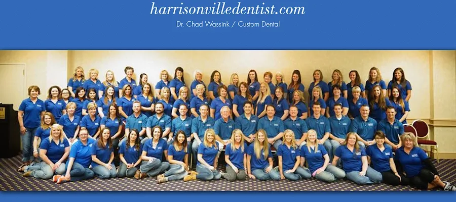 Custom Dental of Harrisonville