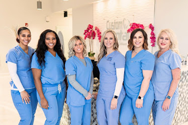 Custom Dental of Yukon