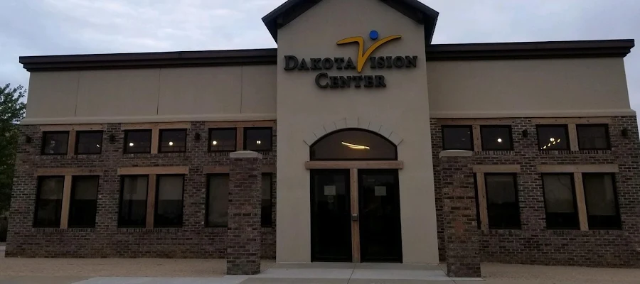 Dakota Vision Center — East