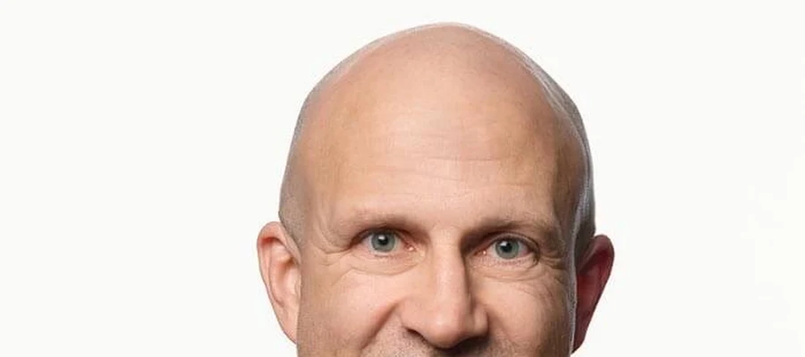 Daniel E. Thompson, MD