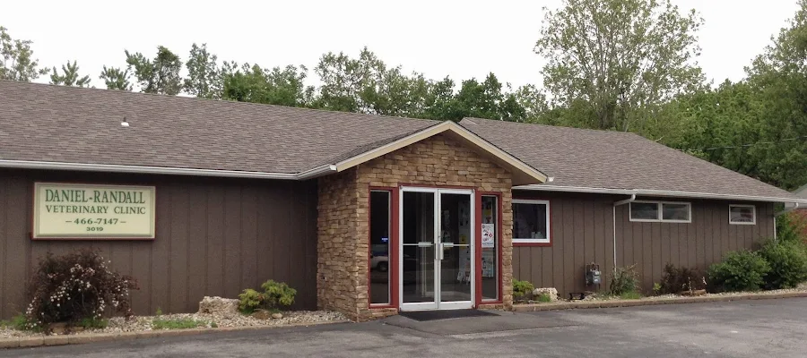 Daniel-Randall Veterinary Clinic