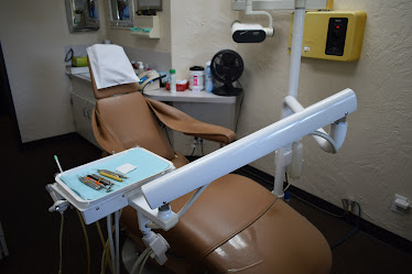 David R Gordon DDS