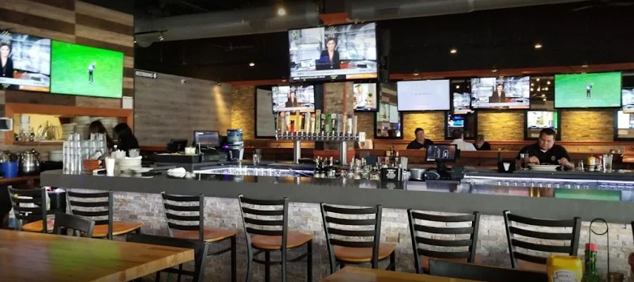 Davidson's Bar & Grill