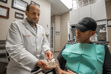 DaVinci Dentistry and Implants
