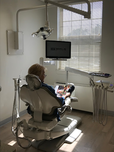 DC Smile Studio