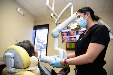 Dental Associates of Aurora