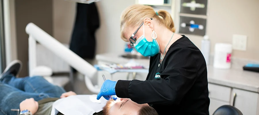 Dental Solutions: Dr. Mark Curtis DDS