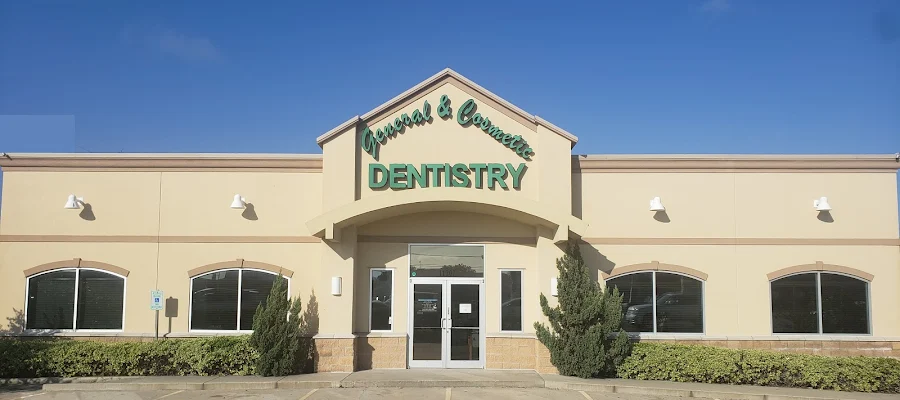 Dentists At Lincoln Green