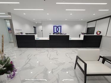 Derick Dermatology - Bolingbrook