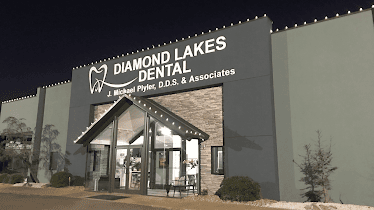 Diamond Lakes Dental