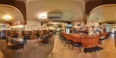 Dinghy's Restaurant & Bar