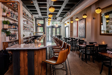 District Kitchen & Bar
