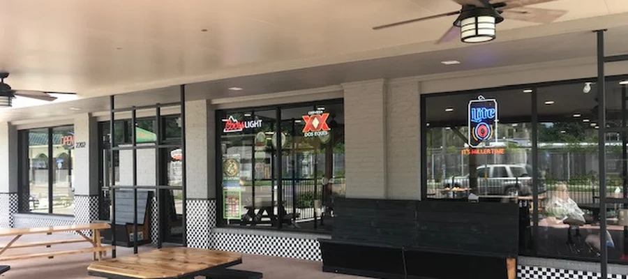 DoubleDave's Pizzaworks