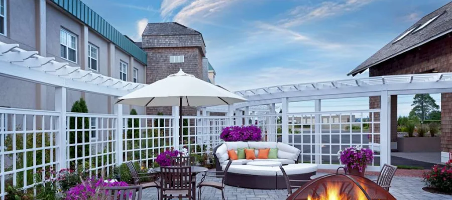 DoubleTree by Hilton Hotel Cape Cod - Hyannis