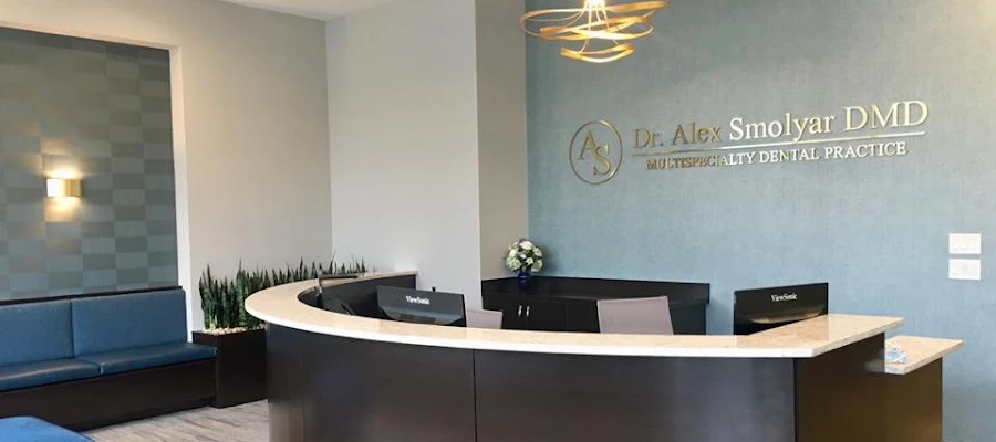 Dr. Alex Smolyar, DMD