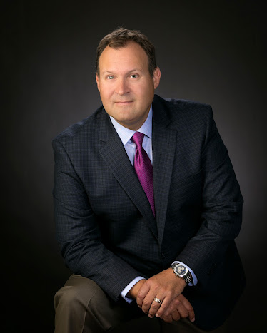 Dr. Andreas J. Edrich, MD MBA FASAM MRO