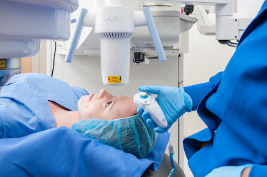 Dr. Brad H. Feldman, MD | LASIK, EVO, Refractive Lens Exchange, Cataract, & Cornea Surgeon