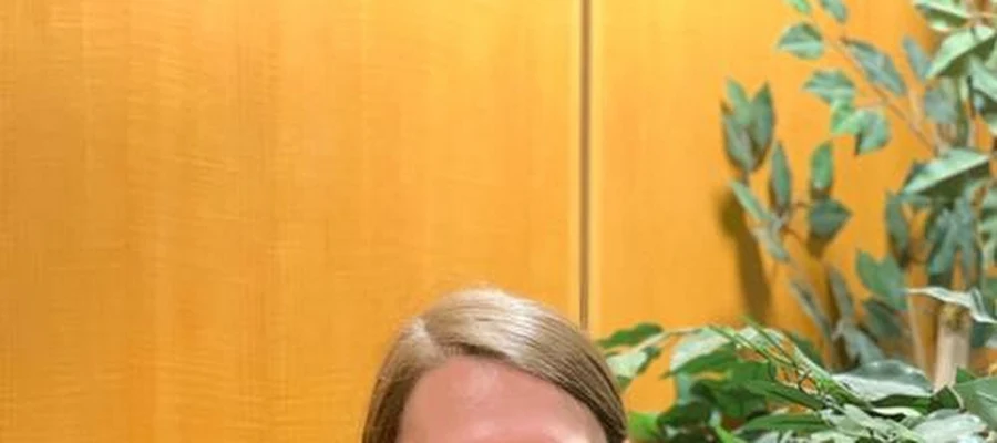 Dr. Cara Beach