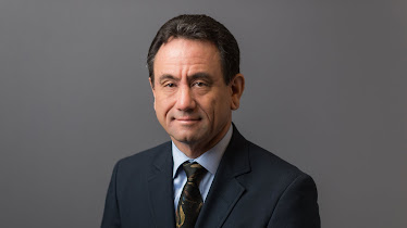 Dr. Daniel Koch