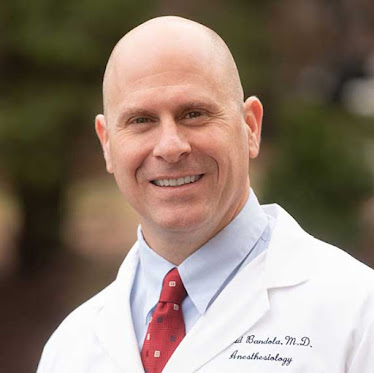 Dr. David Bandola