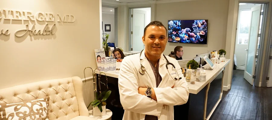 Dr. David Nazarian MD