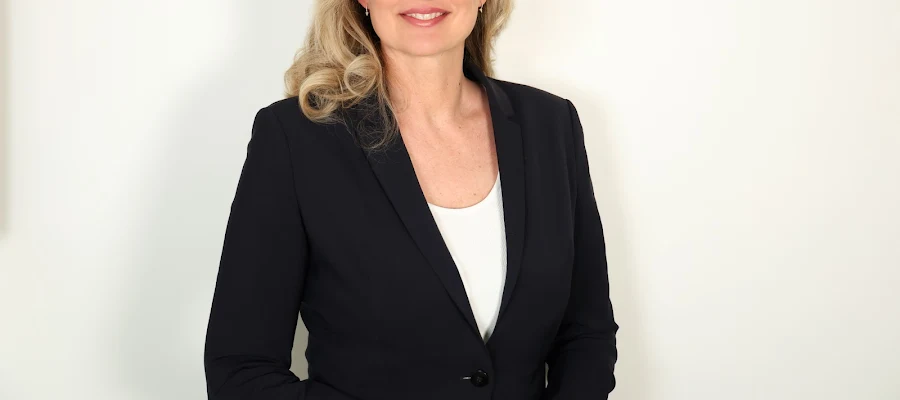 Dr. Dorothea Altschul