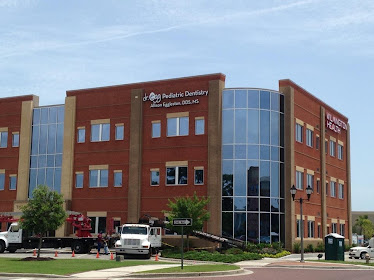 Dr. Egg Pediatric Dentistry