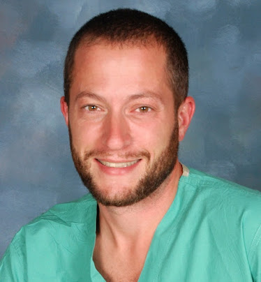 Dr. Elie Schochet