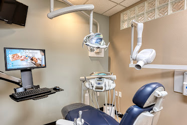 Dr. Jared Bowyer DDS