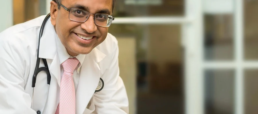 Dr. Mahesh K. Moolani, MD (Primary Care and Internal Medicine Doctor)