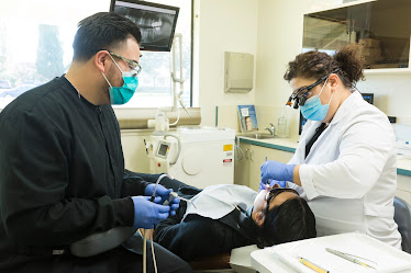 Dr. Mahsa Esfandiari Dental Group