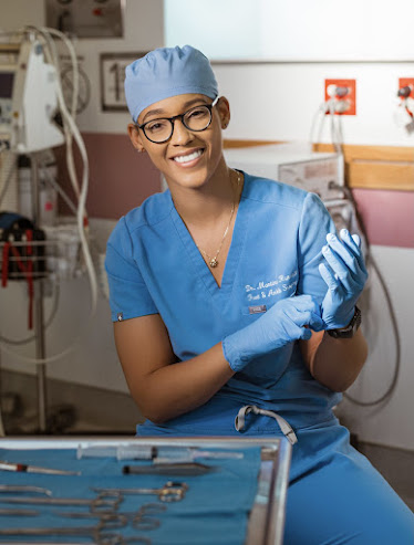 Dr. Martina Randall Surgeon: The Foot and Ankle Sports Institute, Burbank
