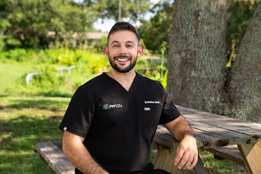 Dr. Nathan Estrin Periodontist