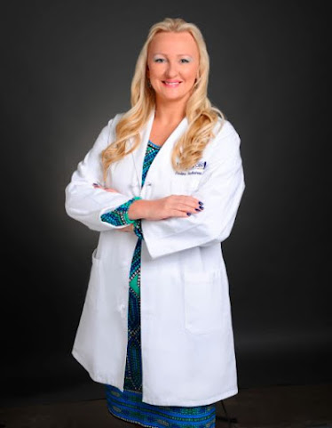 Dr. Pavlina P. Suchanova, MD - ENT Doctor
