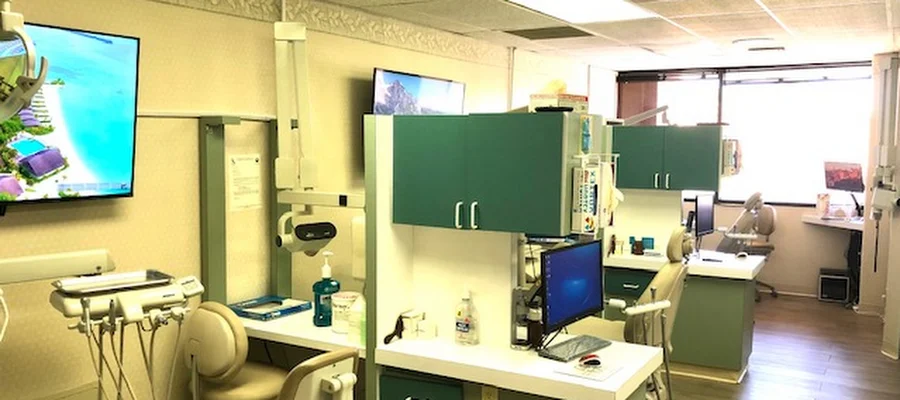 Dr. Peter Chen, DDS