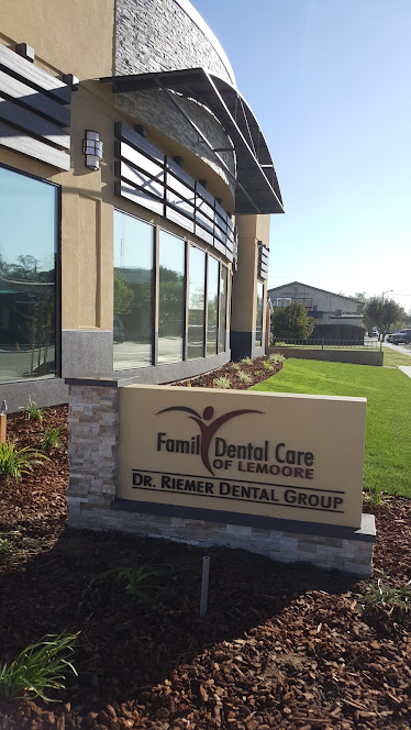 Dr. Riemer Dental Group