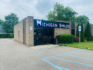 Dr. Ruaa Waely - Michigan Smiles Family Dental