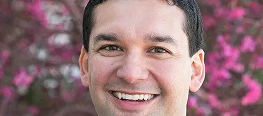 Dr. Sean Vostatek, DDS