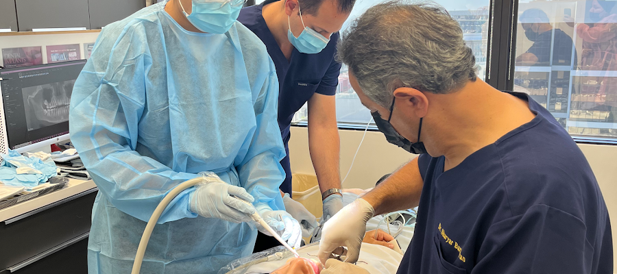 Dr. Sharyar Baradaran, DDS,MS | PERIODONTIST