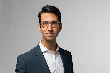 Dr Siddharth Bhola, MD