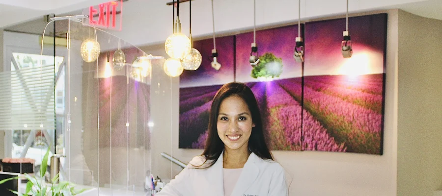 Dr. Viviane Trinh Dentist
