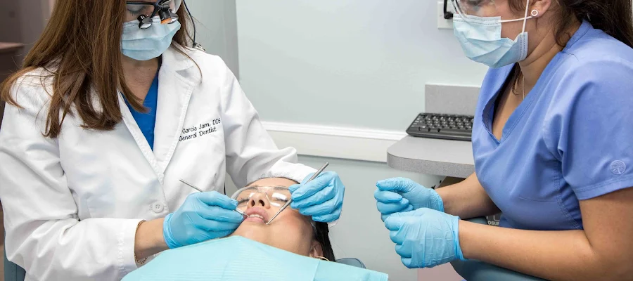 Dra Yailin GARCIA JAM, Smile on us dental care by Dr Yailin Garcia in Margate