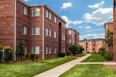 Eagle Point Village