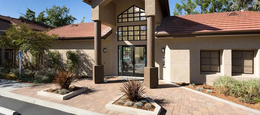 eaves Mission Viejo