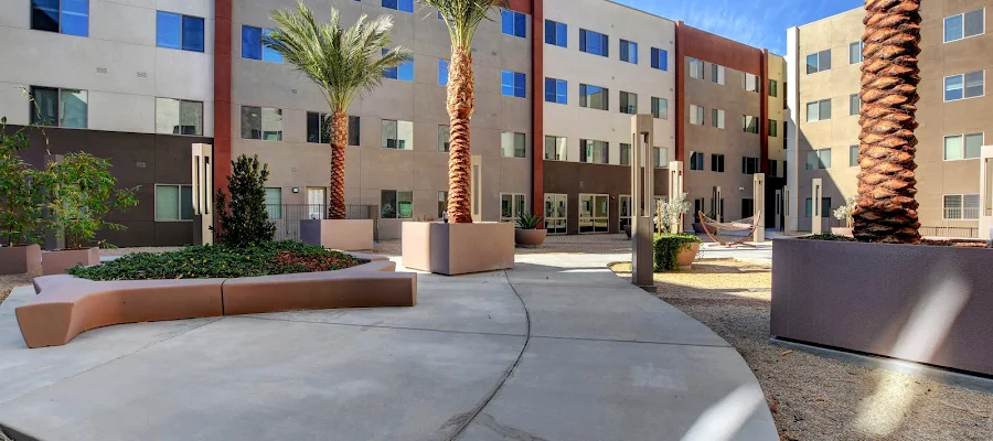 Echo 1055 Apartments