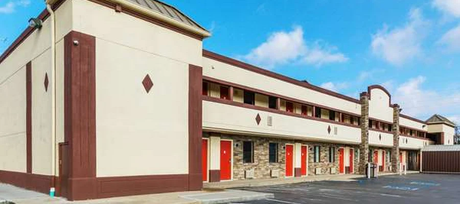 Econo Lodge Cloverdale