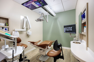 Eight Creeks Dental