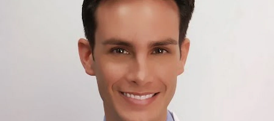 EJ Aspuru, MD